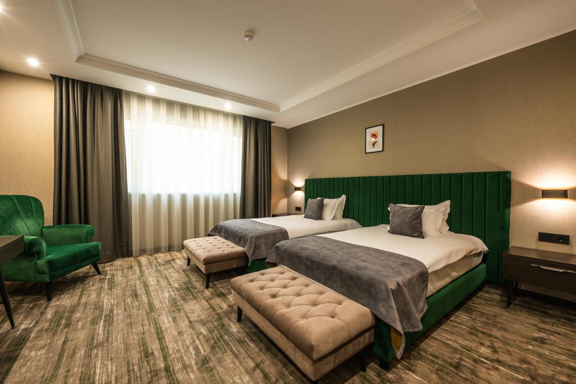Empire Balneo & Spa Hotel Khisaria Eksteriør bilde