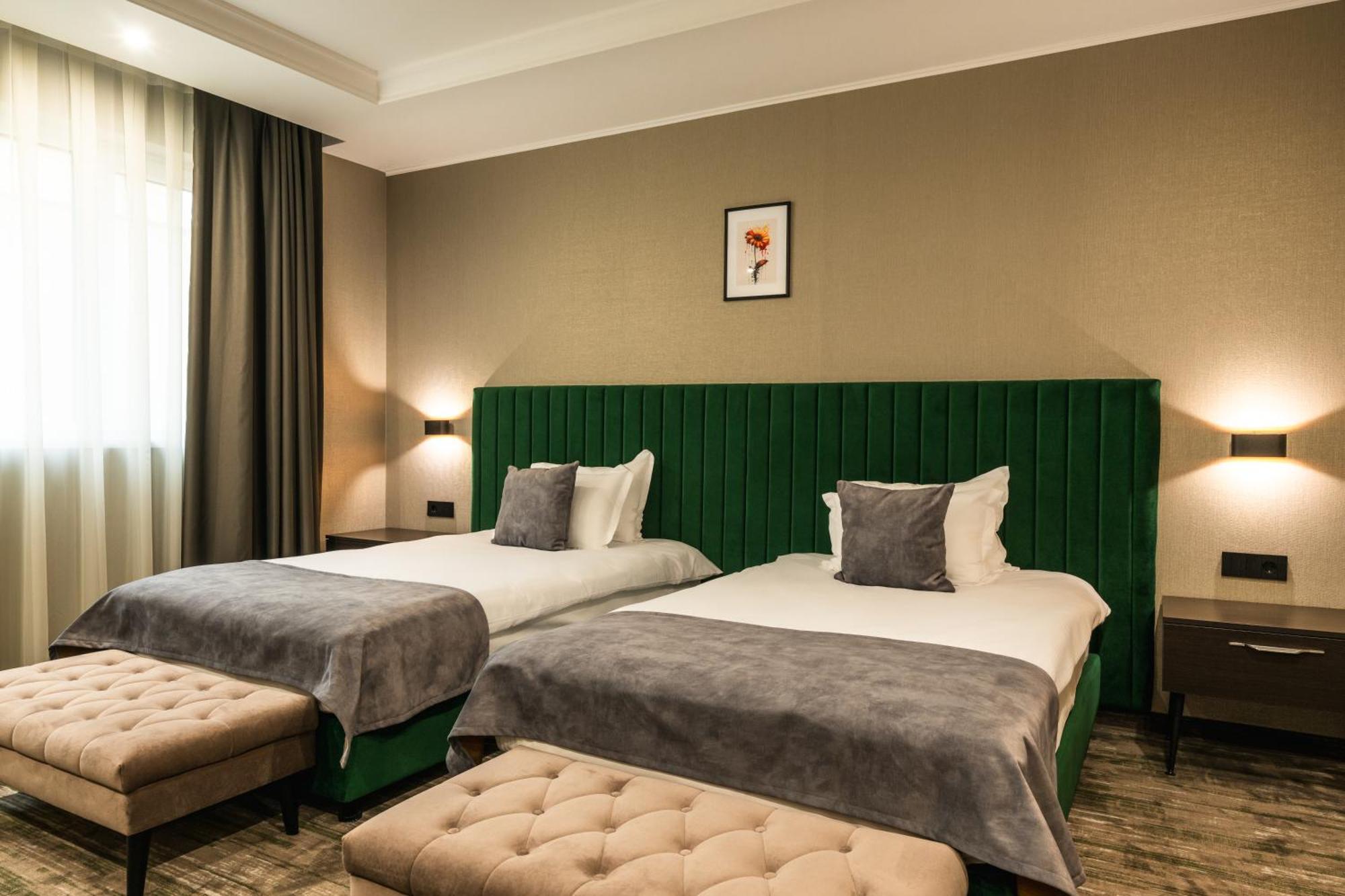 Empire Balneo & Spa Hotel Khisaria Eksteriør bilde