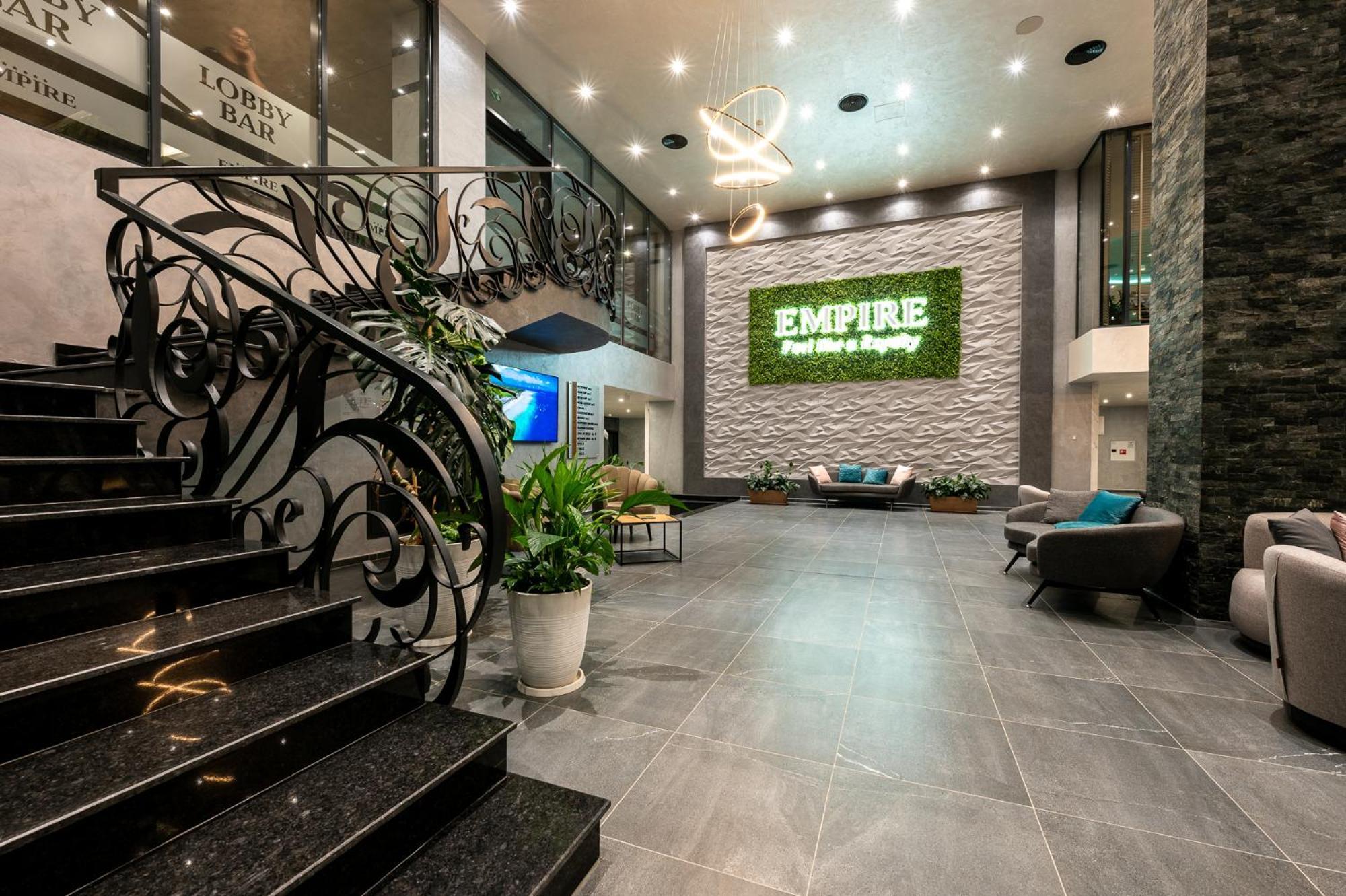 Empire Balneo & Spa Hotel Khisaria Eksteriør bilde