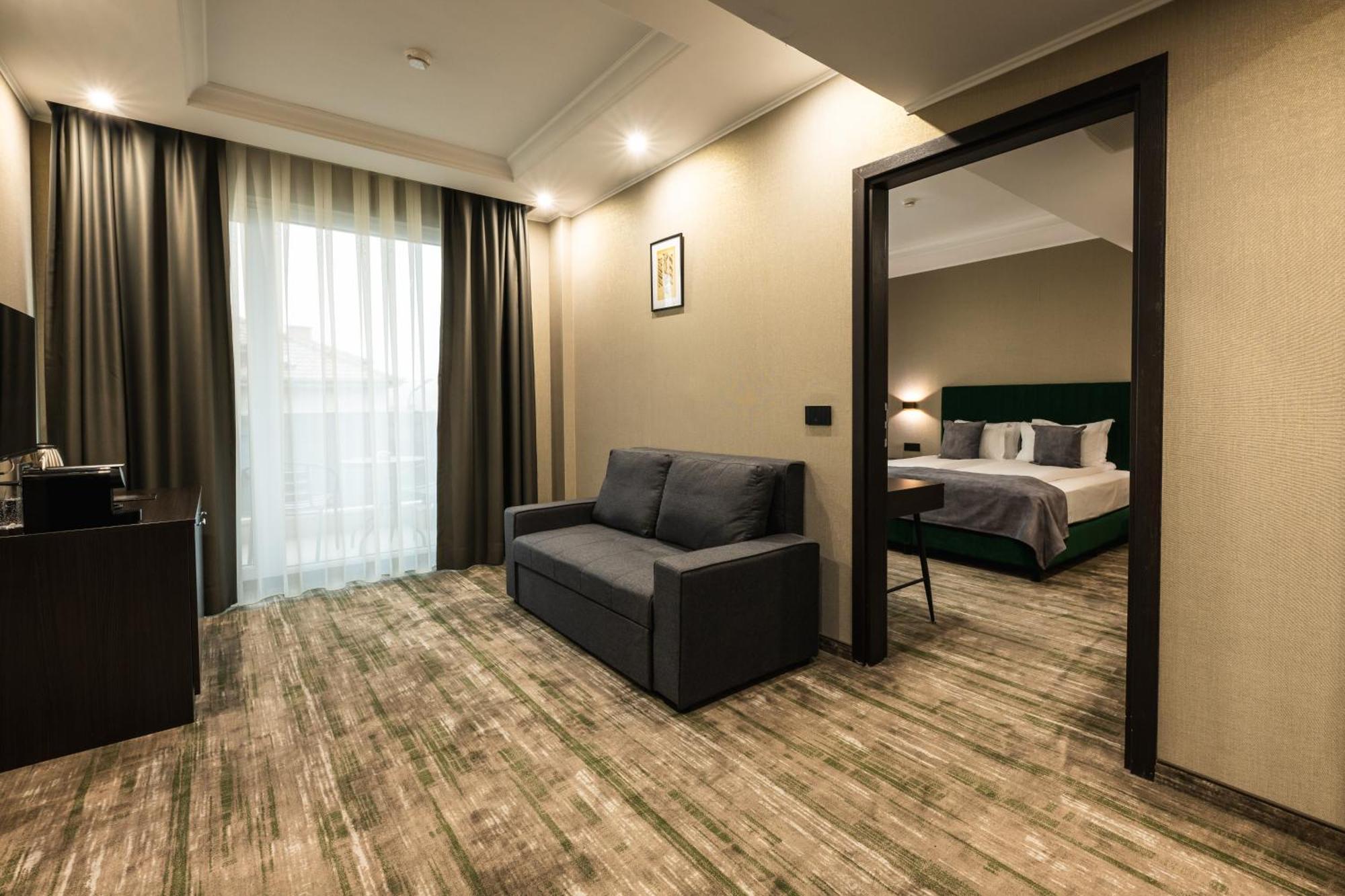 Empire Balneo & Spa Hotel Khisaria Eksteriør bilde